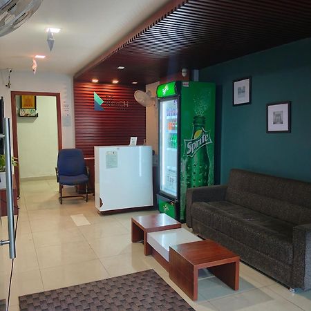 The Reach Hotel Kochi Buitenkant foto