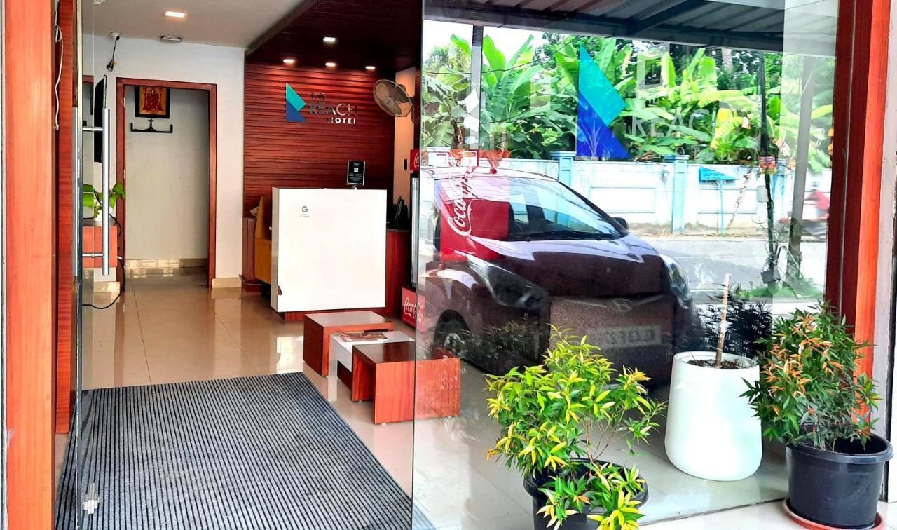 The Reach Hotel Kochi Buitenkant foto